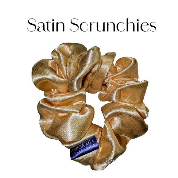 Amiga Mia small satin scrunchie in yellow - Picture 3 of 4